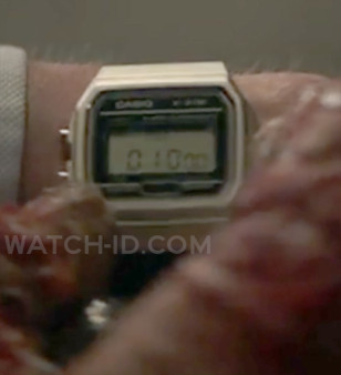 Jack Quaid uses a Casio F91WM-7A watch in the movie Novocaine.