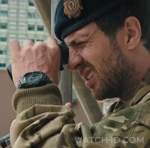 Aaron Taylor-Johnson wears a Casio G-Shock GA-B001-1A watch in Fuze.