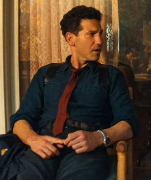 Jon Bernthal wears a Casio W-218HD-1AV watch in His & Hers.